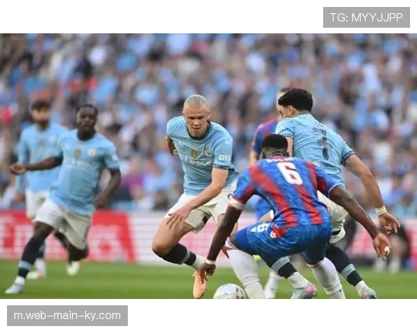 苏博斯洛伊染红成转折 曼城一战完成八十九年首次双杀